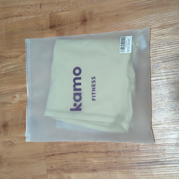 $10 Sale!!! NWT Kamo Fitness Serenity Shorts - Picture 2 of 3